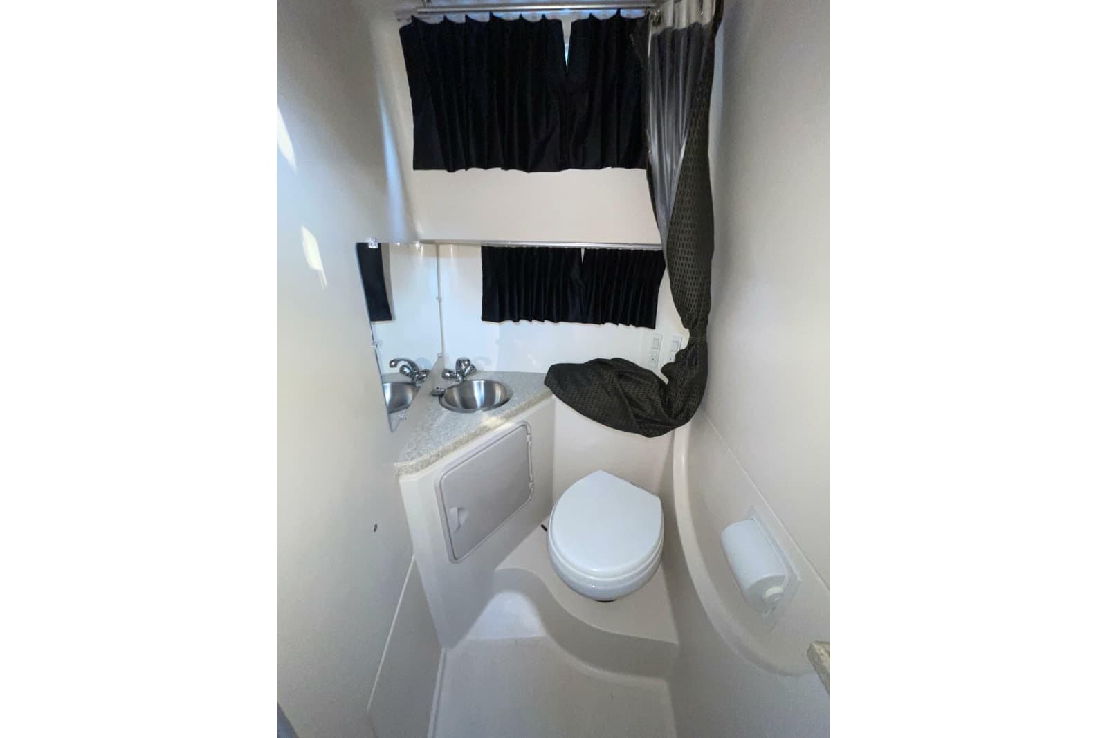 2008 Regal 3060 Window Express