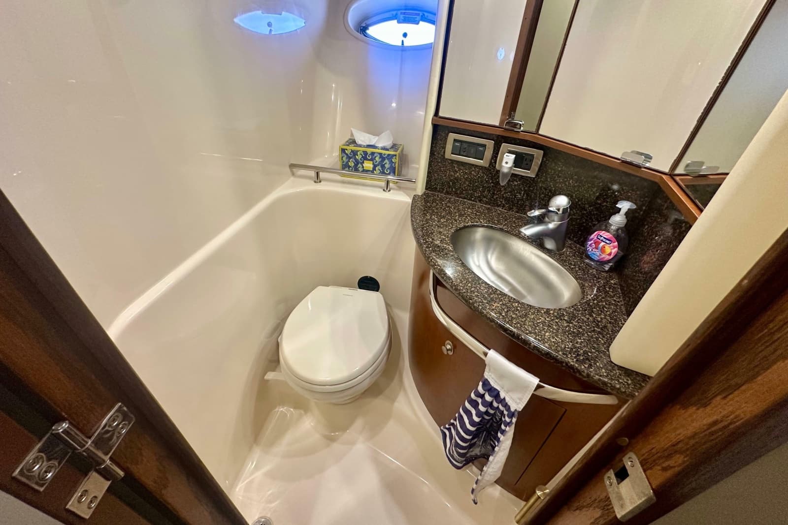 2007 Sea Ray 44 Sundancer