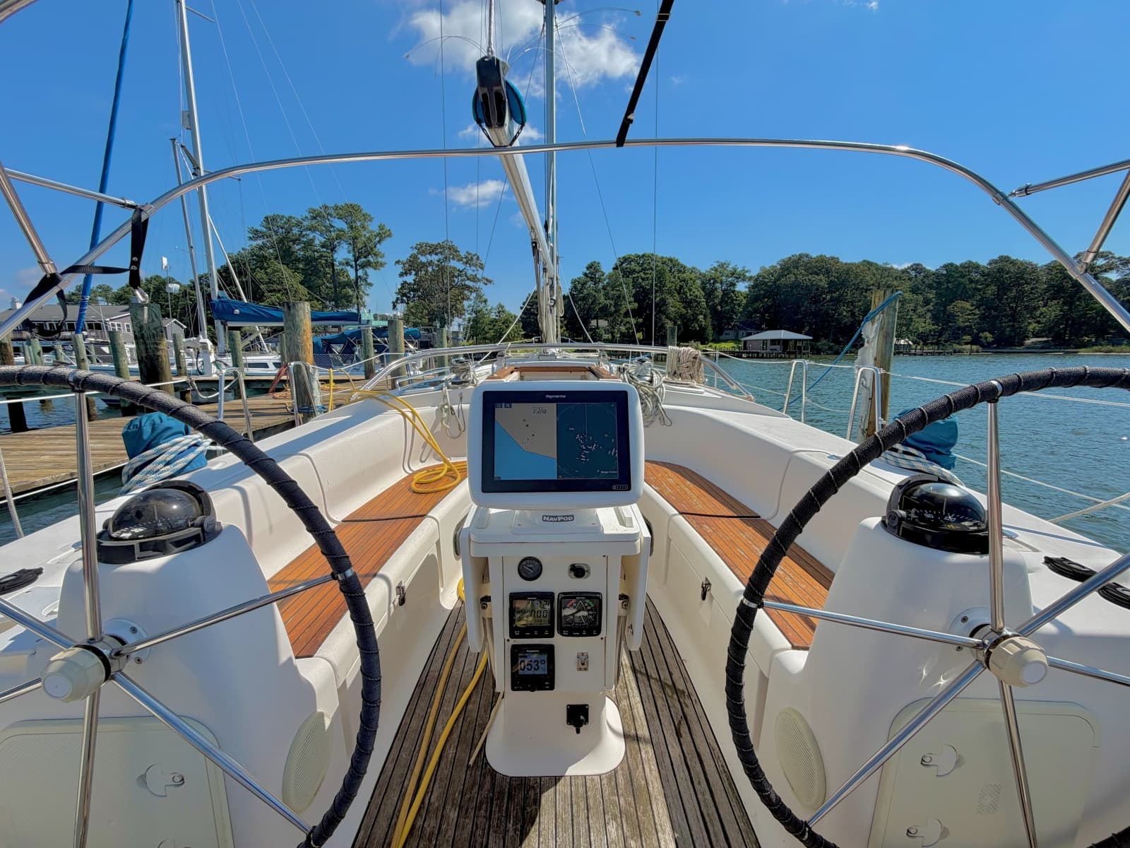 2002 Bavaria 44