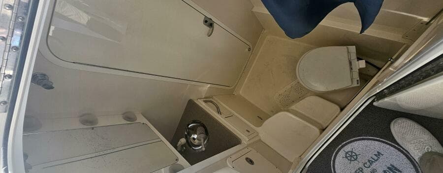 2008 World Cat 320 EC