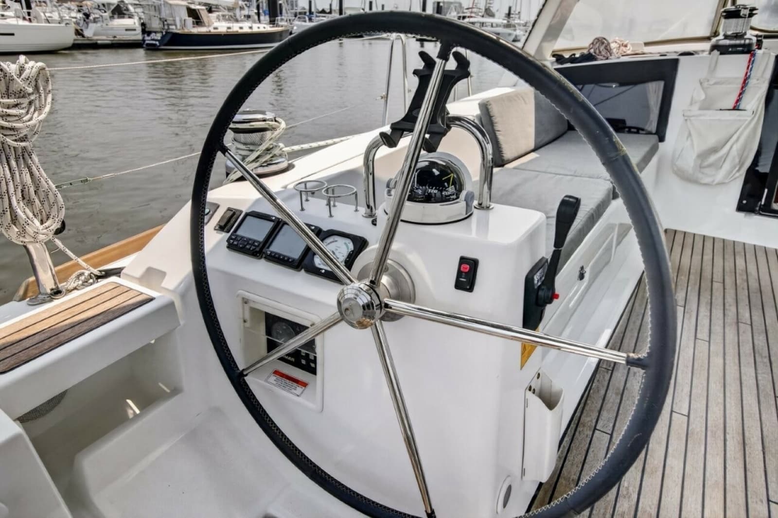 2013 Beneteau Oceanis 45