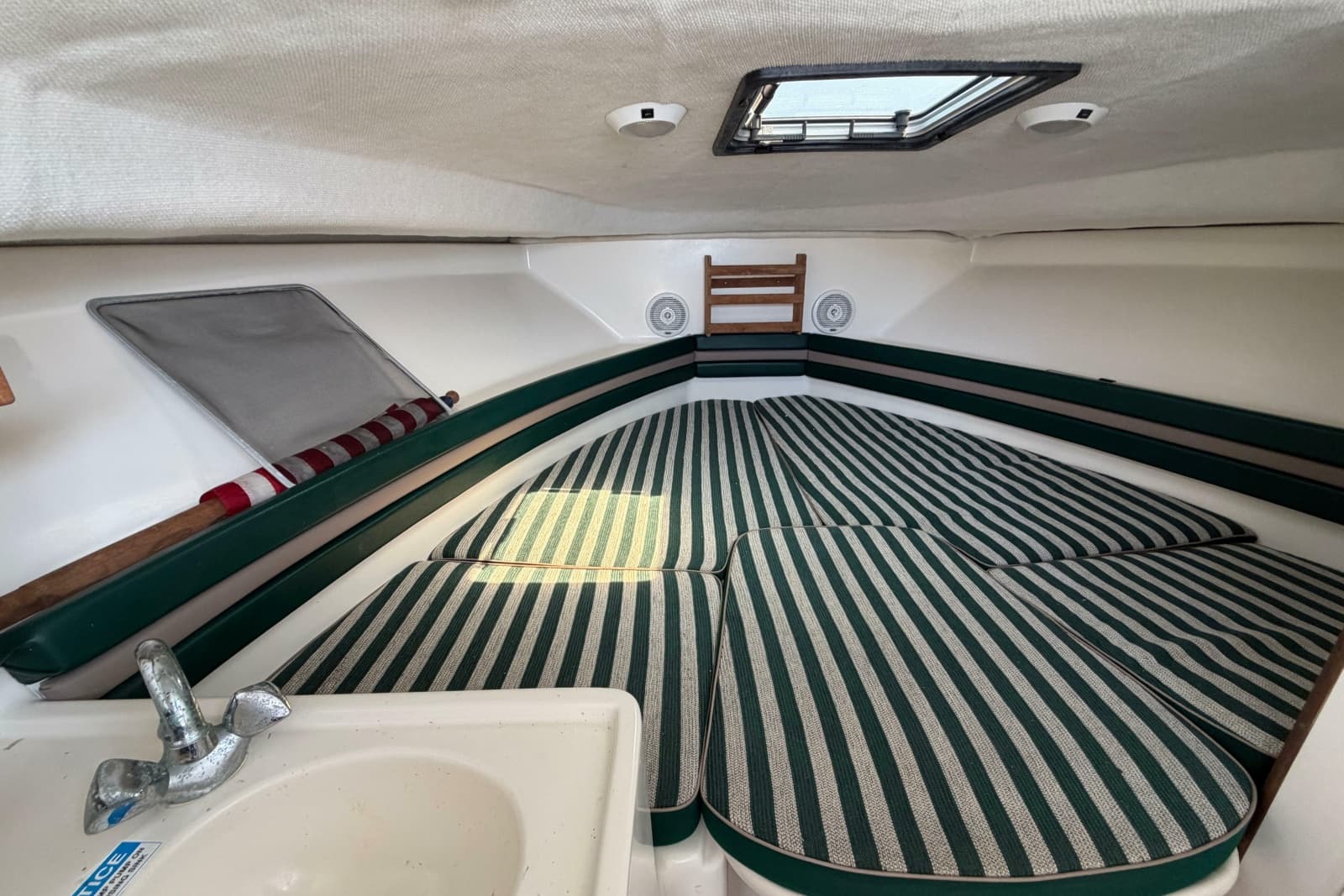 1998 Pursuit 2860 Denali