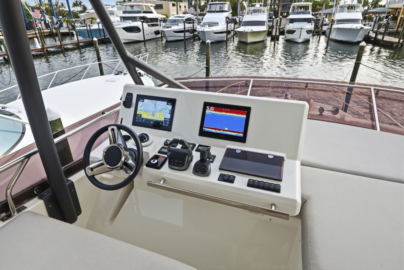 2023 Prestige 520 Fly