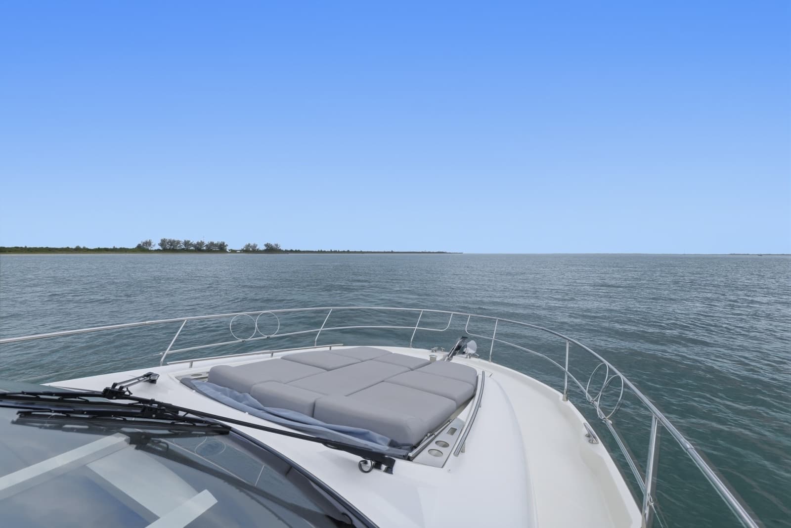 2023 Prestige 520 Fly