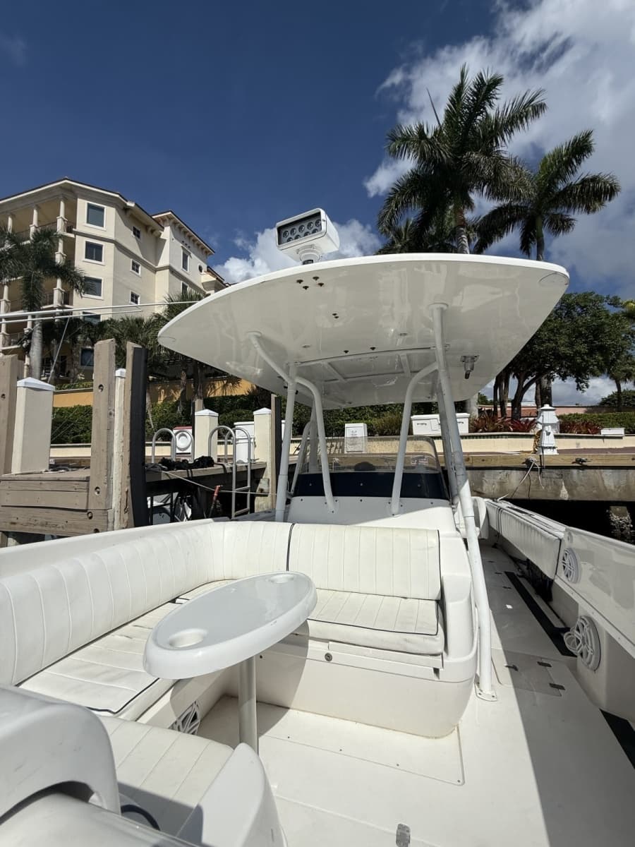 2008 Intrepid 377 Walkaround