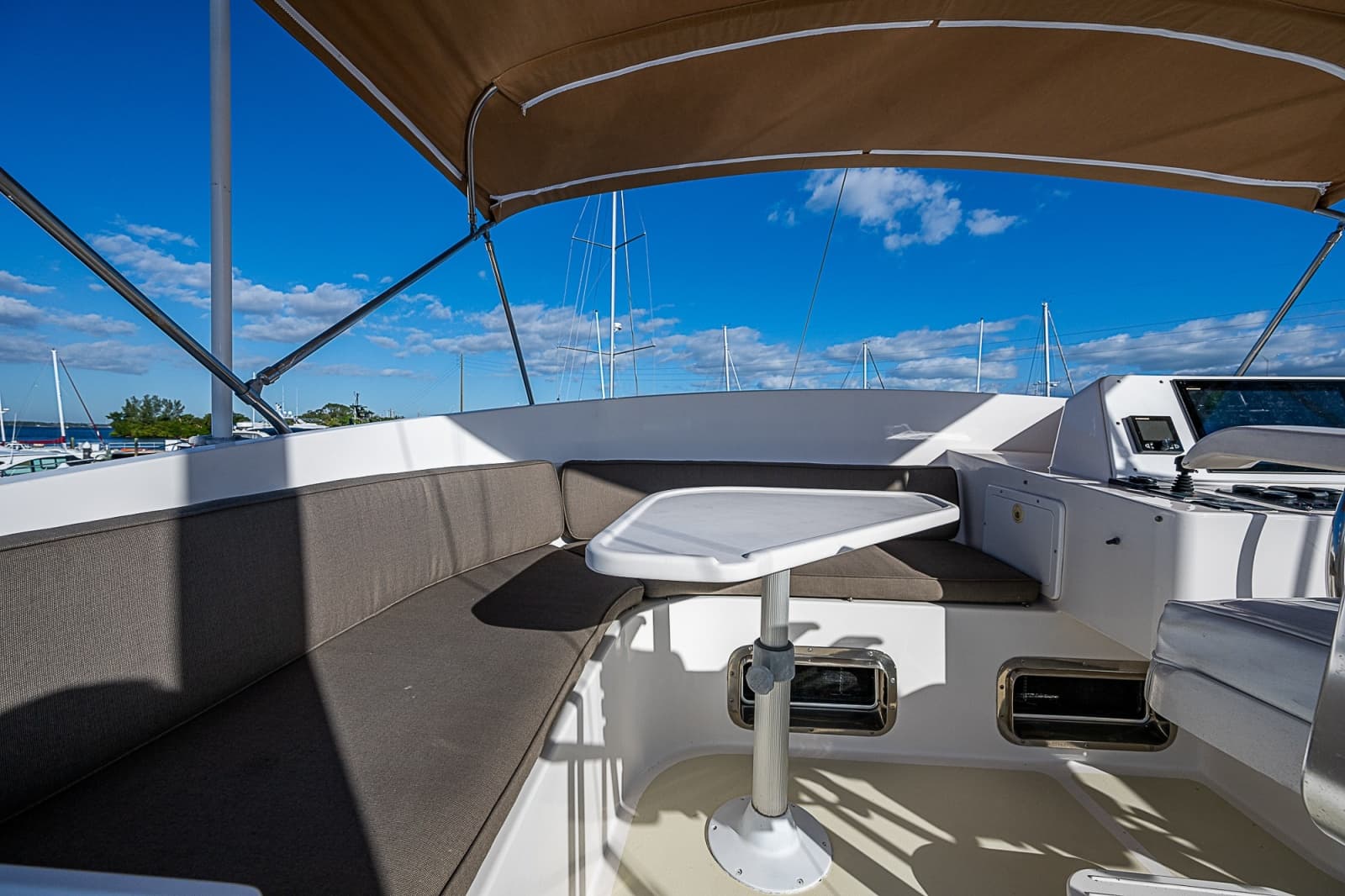 2001 Kadey-Krogen Krogen Trawler