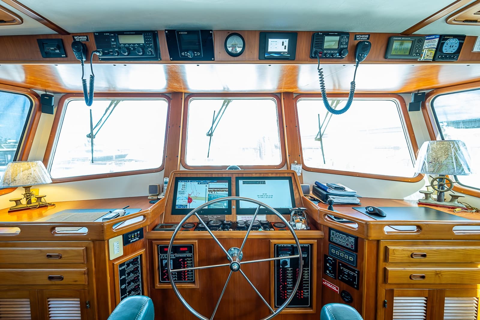 2001 Kadey-Krogen Krogen Trawler