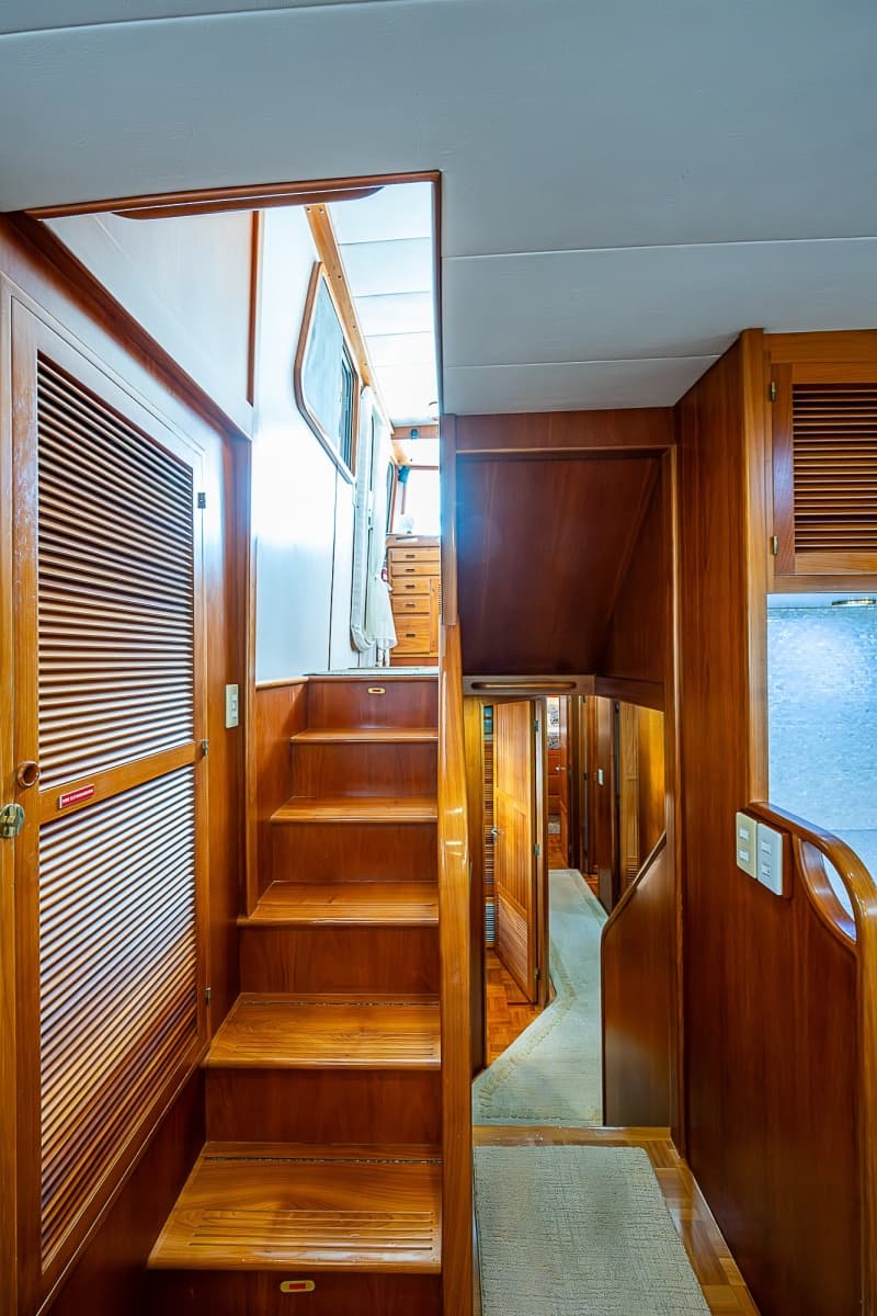 2001 Kadey-Krogen Krogen Trawler