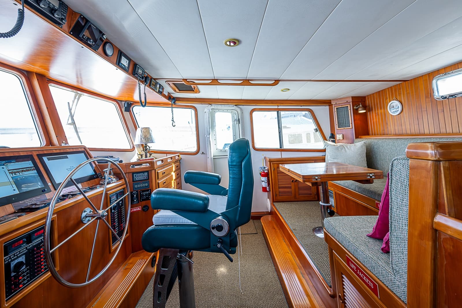 2001 Kadey-Krogen Krogen Trawler