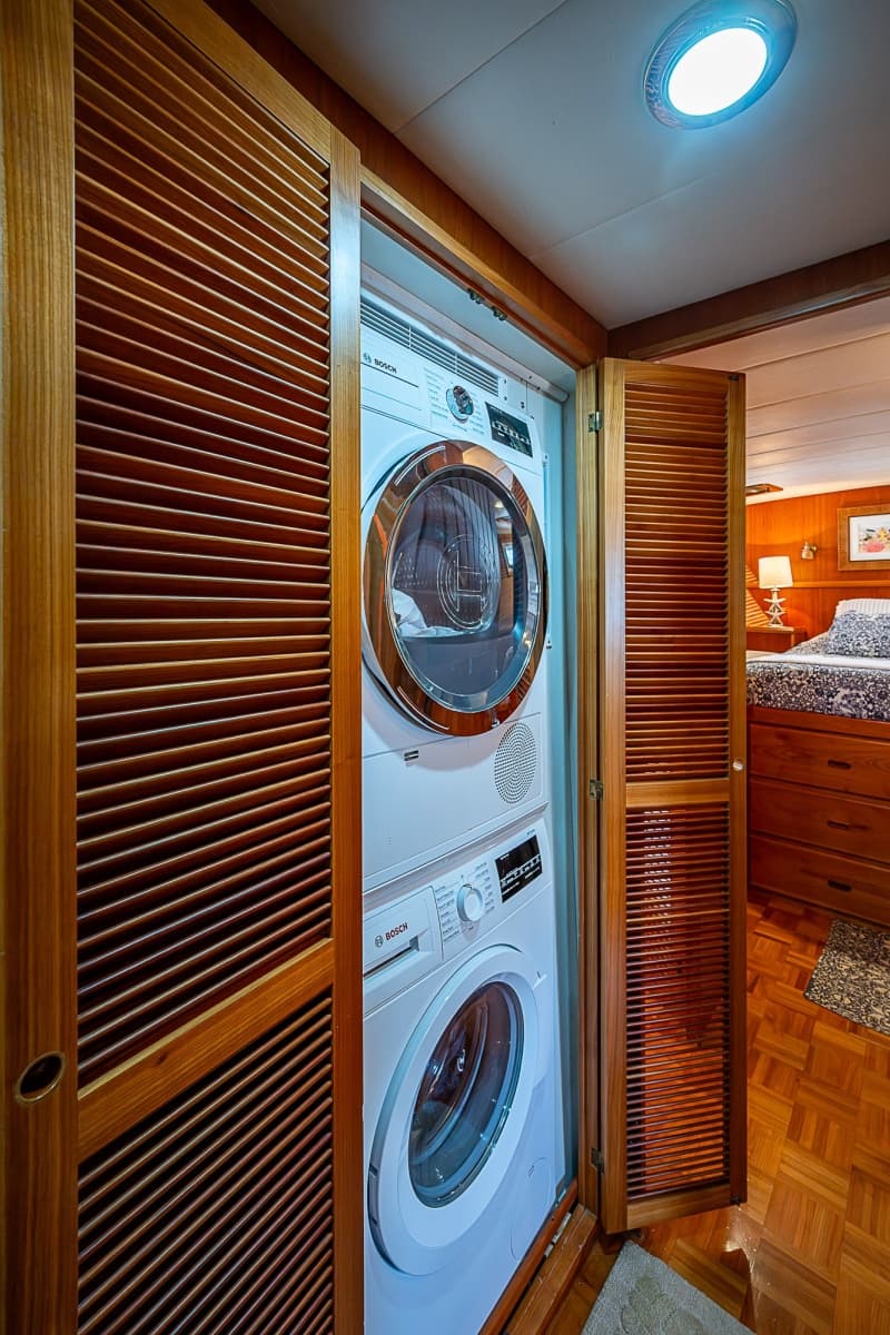 2001 Kadey-Krogen Krogen Trawler