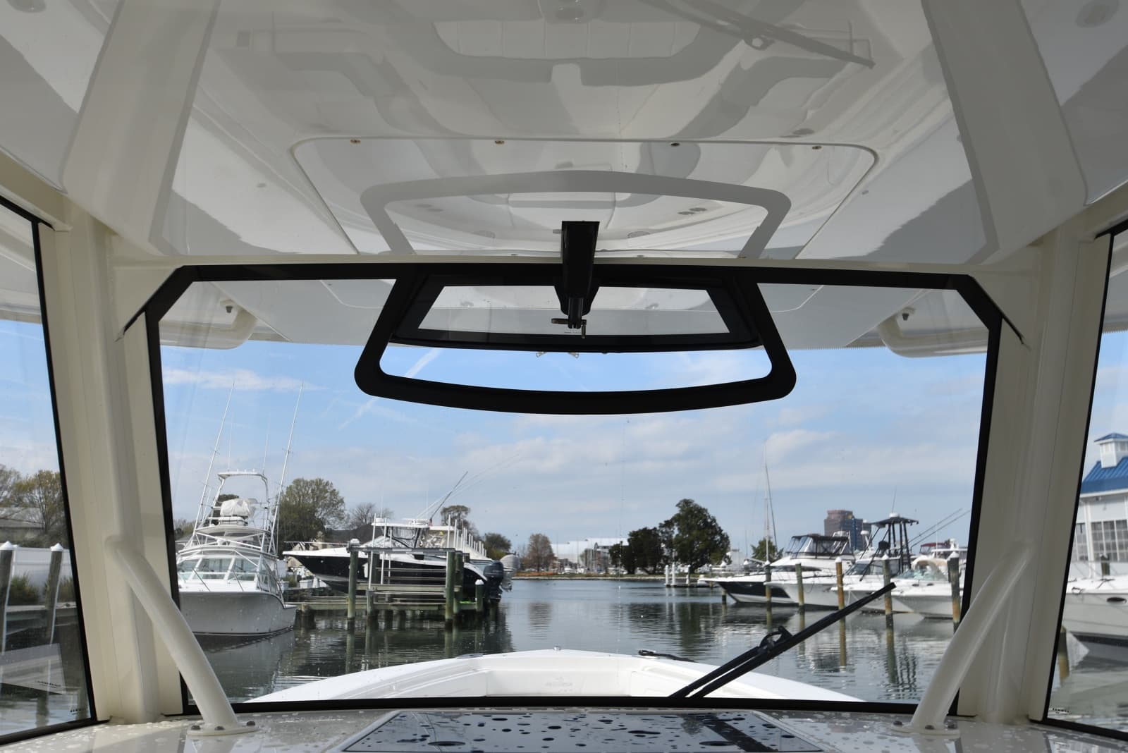 2019 Regulator 41