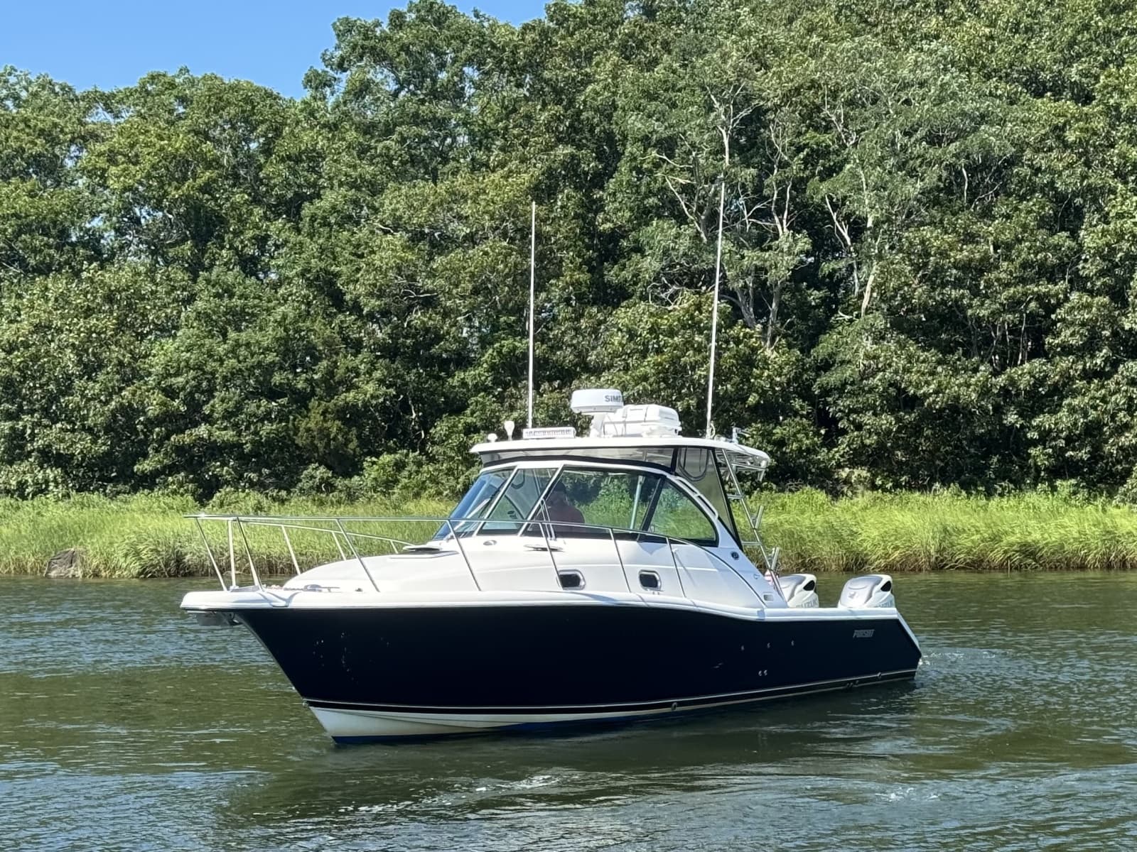 2006 Pursuit 3370 Offshore