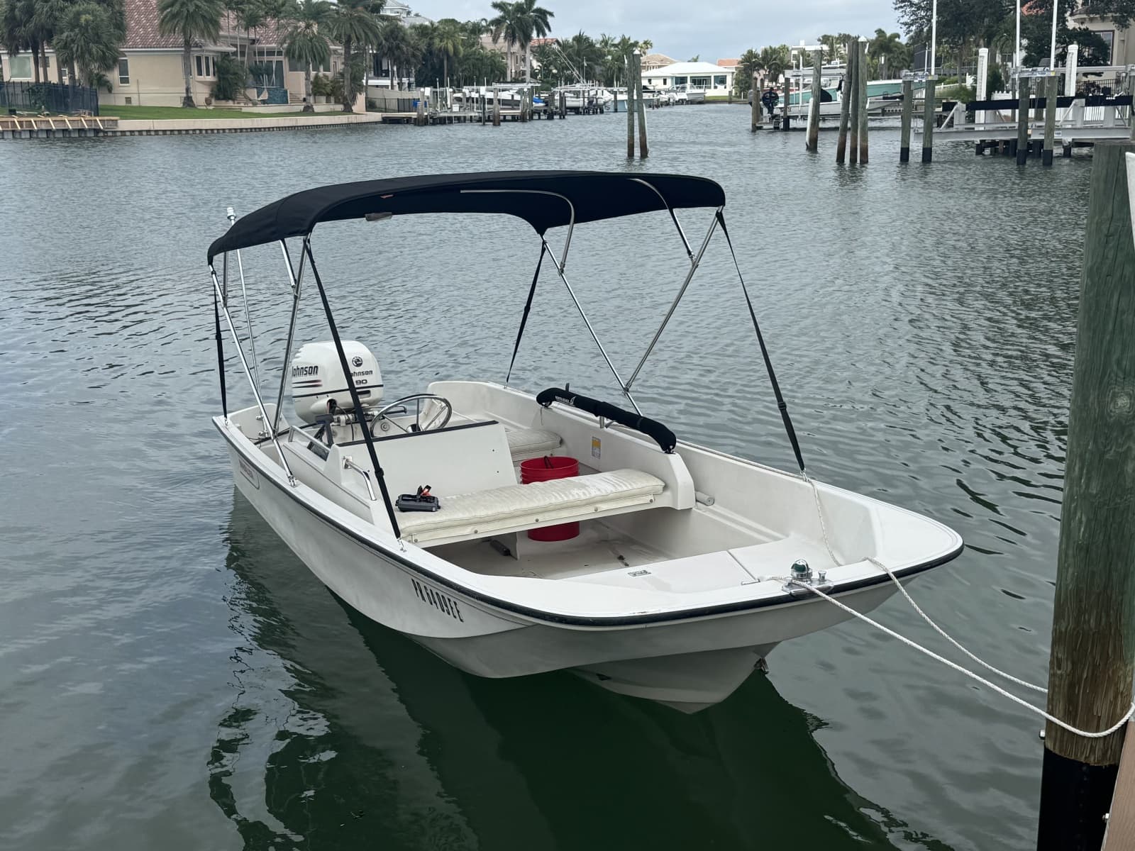 1992 Boston Whaler 17 Montauk (Sport GLS)