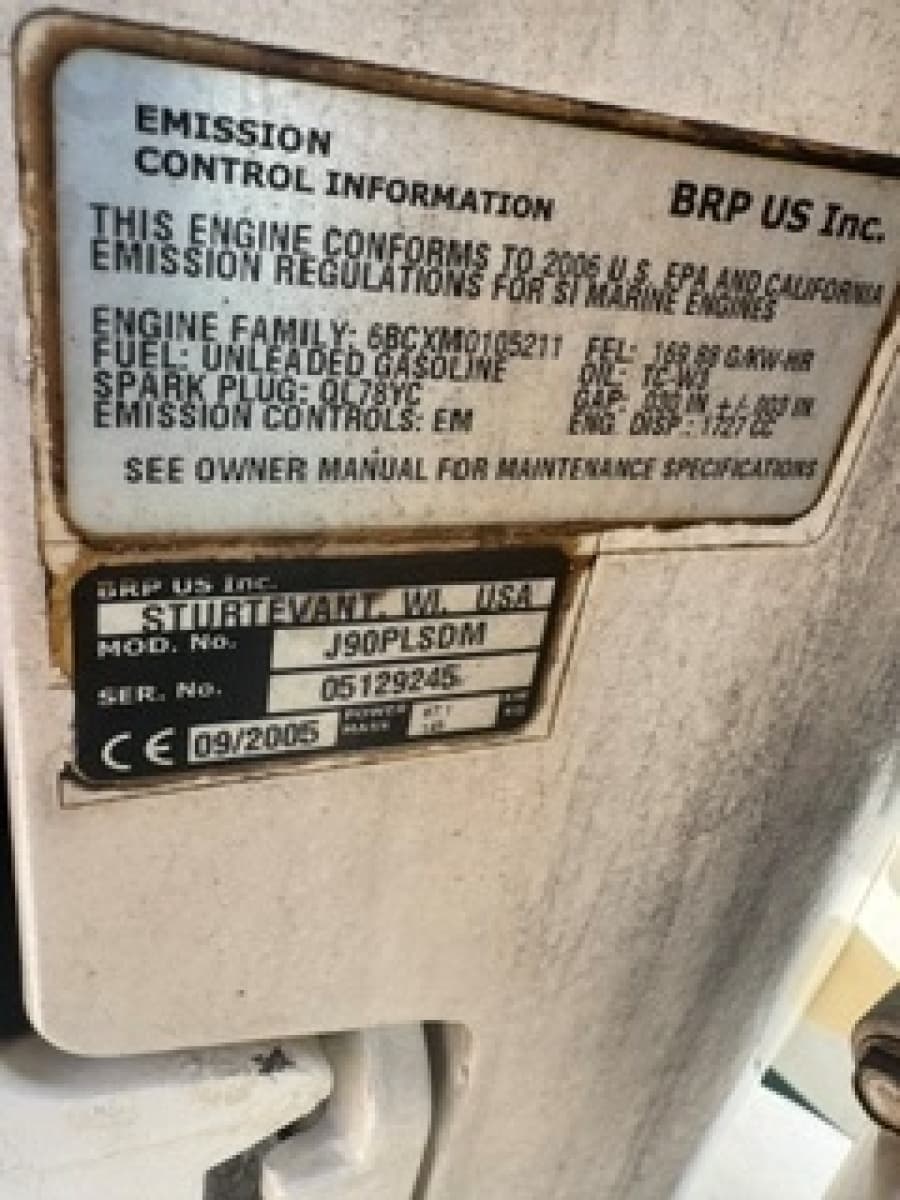 1992 Boston Whaler 17 Montauk (Sport GLS)