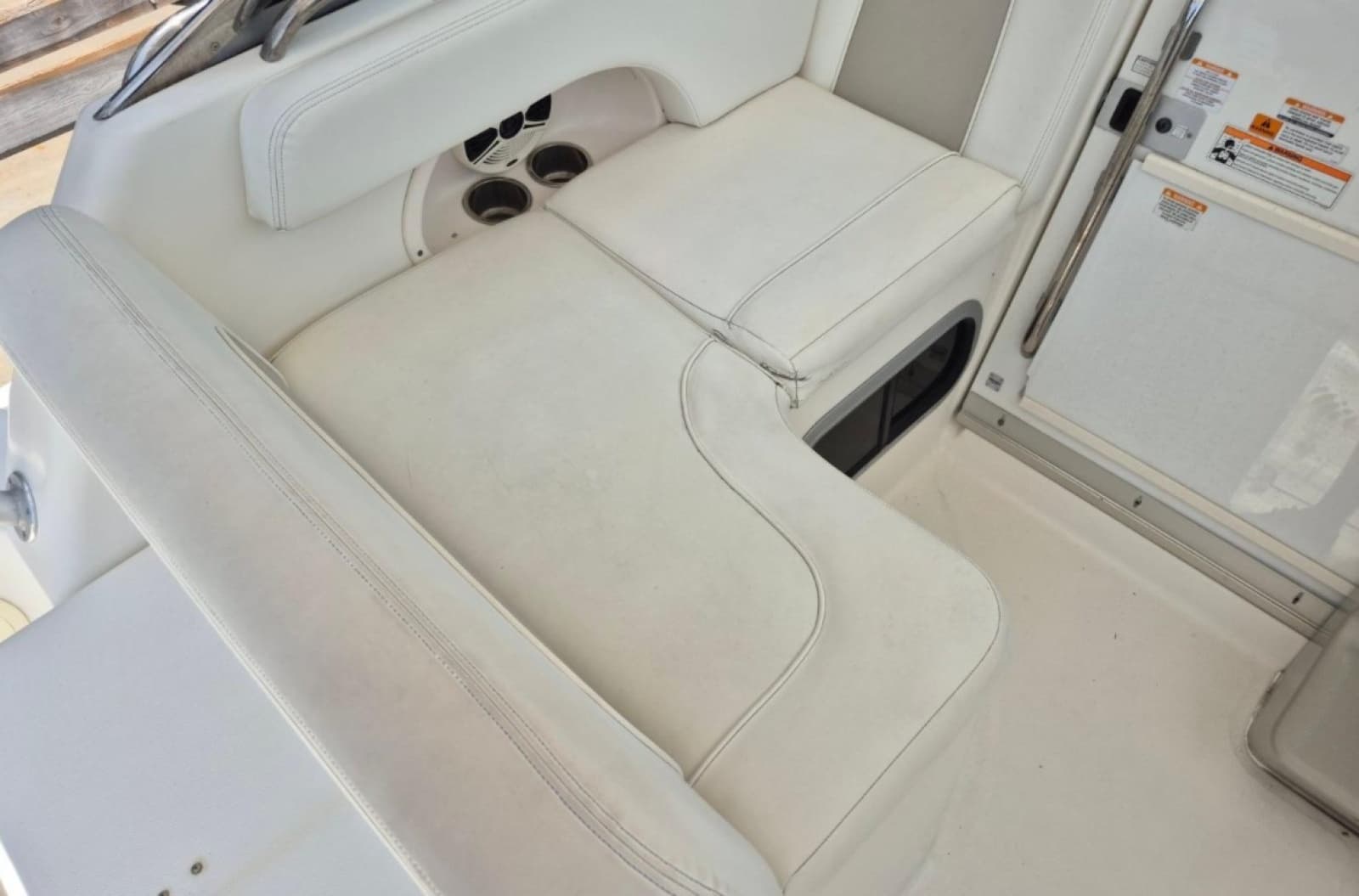 2008 Robalo R305 Walkaround