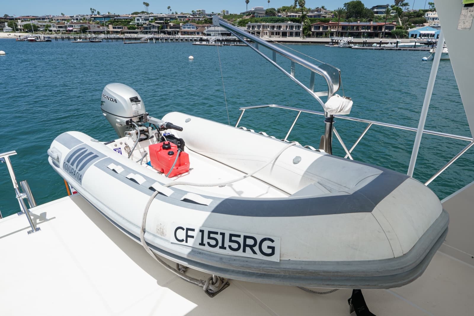 1989 Offshore Yachts Sedan