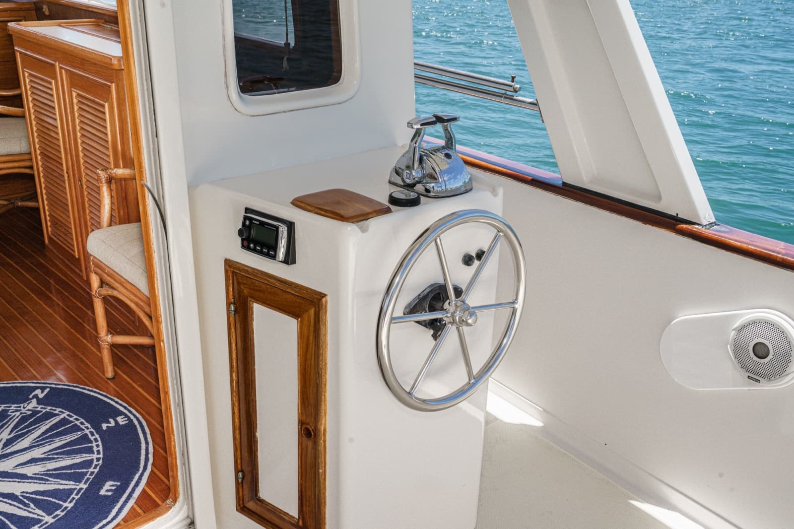 1989 Offshore Yachts Sedan