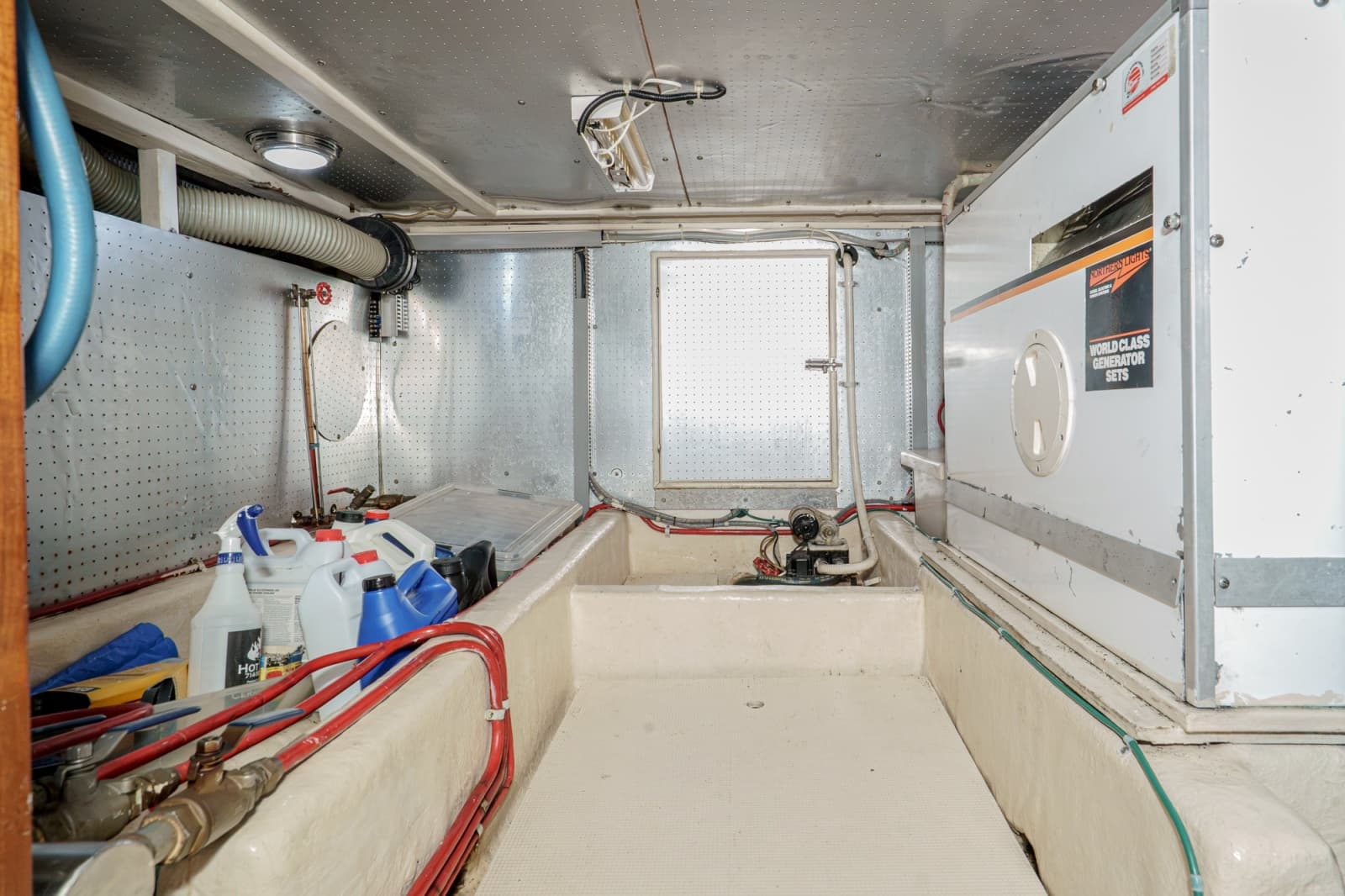 1989 Offshore Yachts Sedan