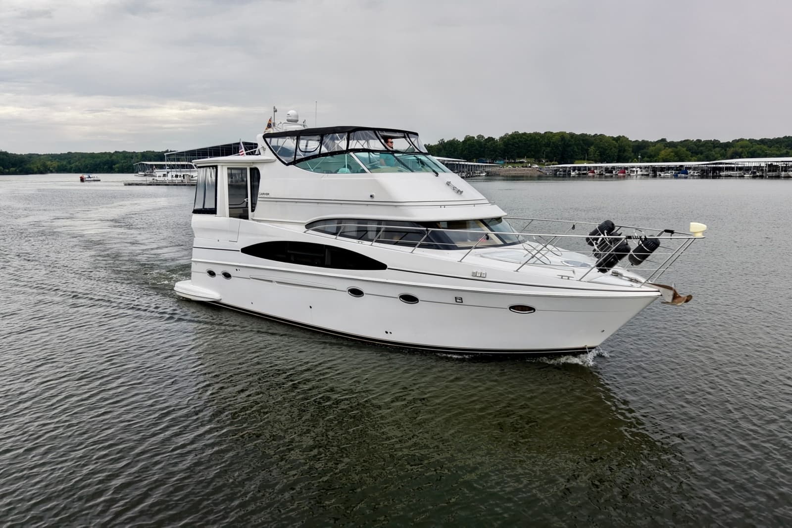 2004 Carver 466 Motor Yacht