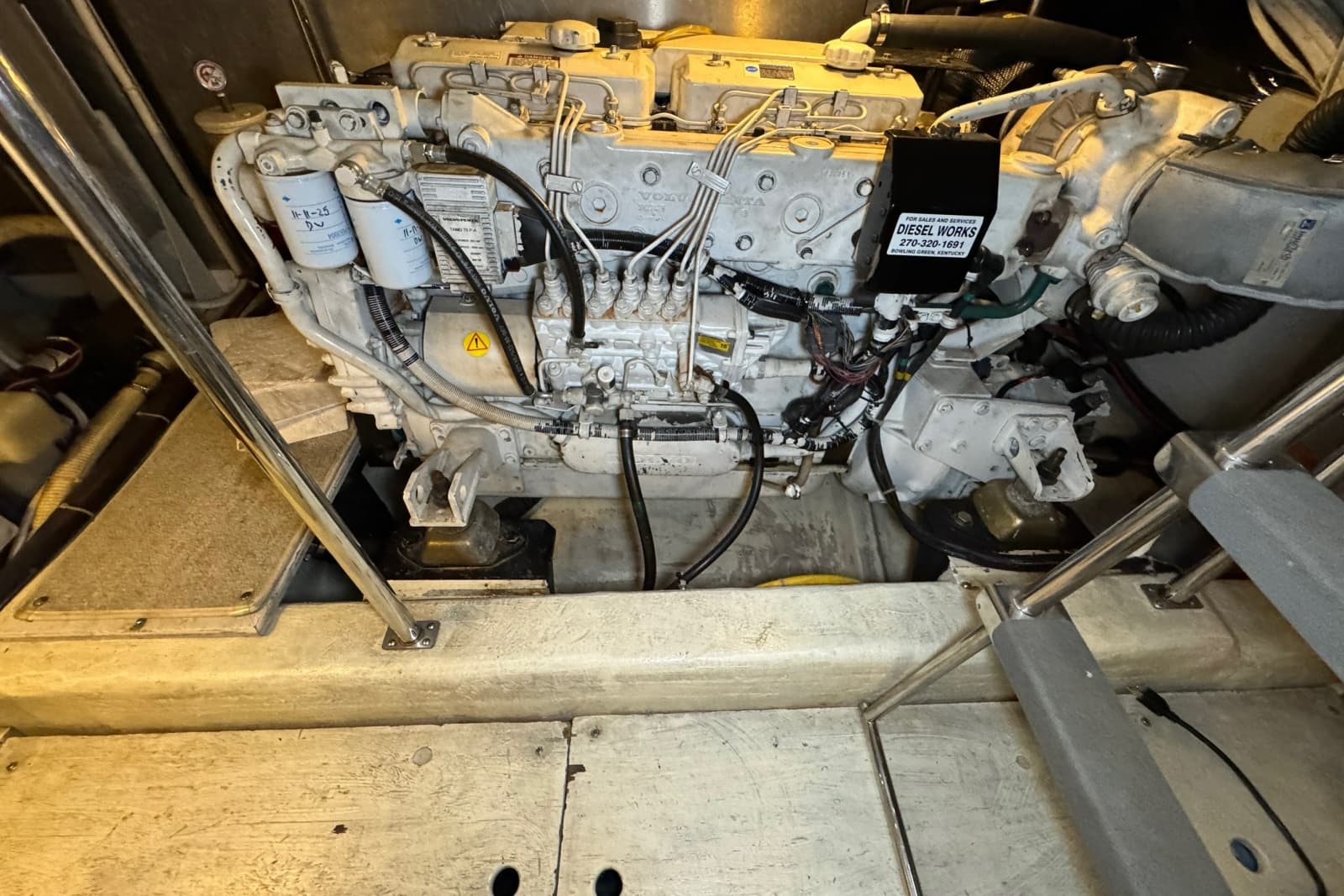 2004 Carver 466 Motor Yacht