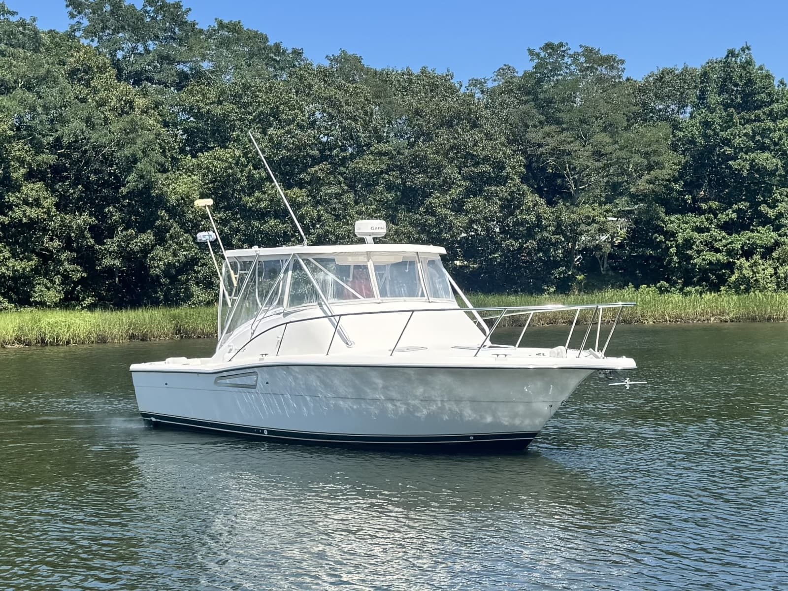 1996 Pursuit 3000 Offshore Express