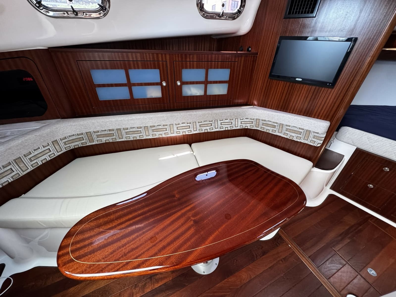 2022 Pursuit OS 385 Offshore