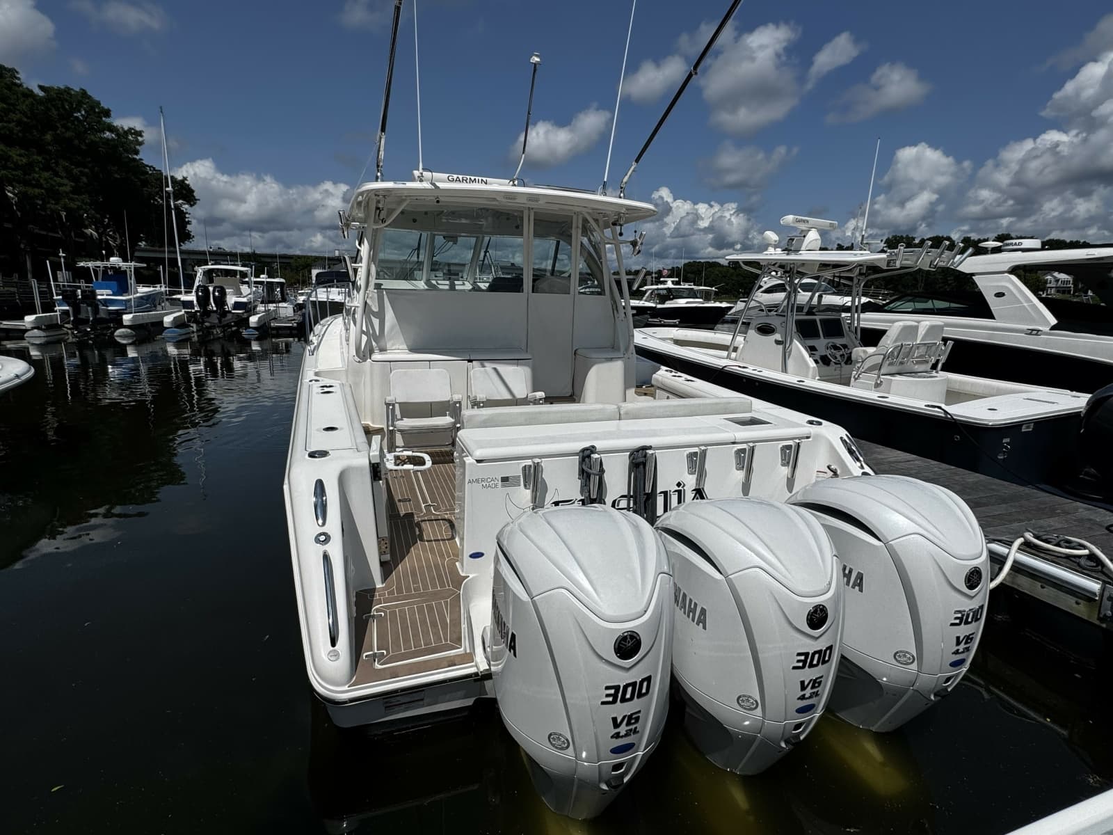 2022 Pursuit OS 385 Offshore