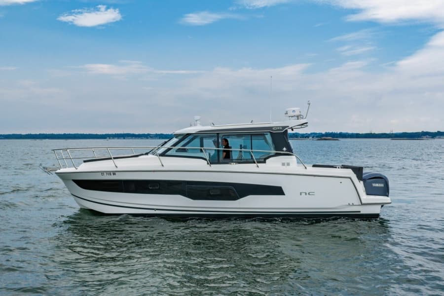 2023 Jeanneau NC 1095 Weekender