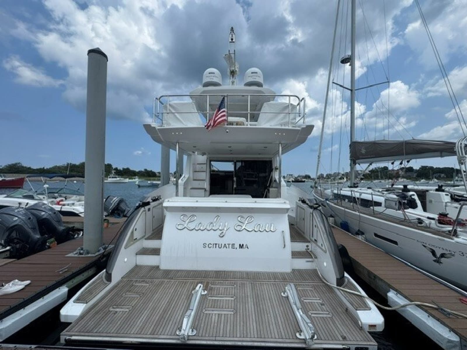 2023 Azimut 50FLY