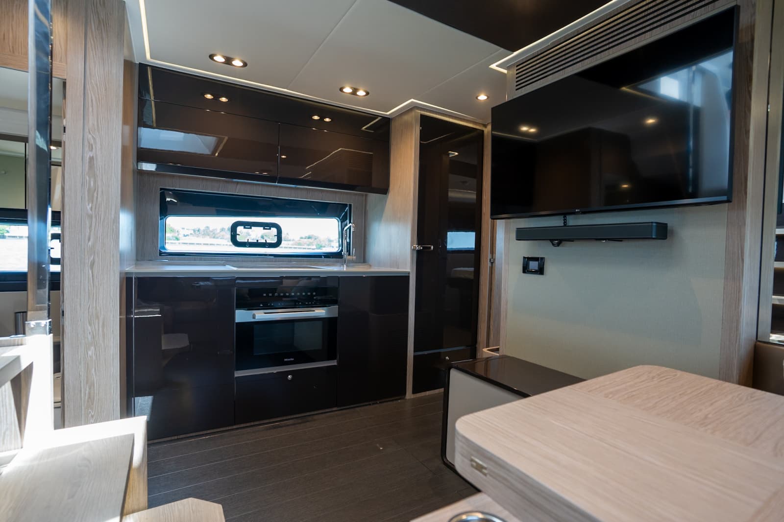 2025 Azimut ATLANTIS 51