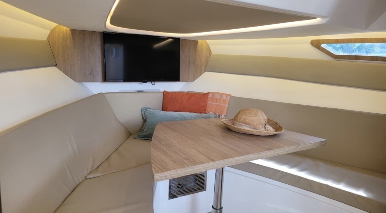 2023 NX Boats 340 Sport Coupe