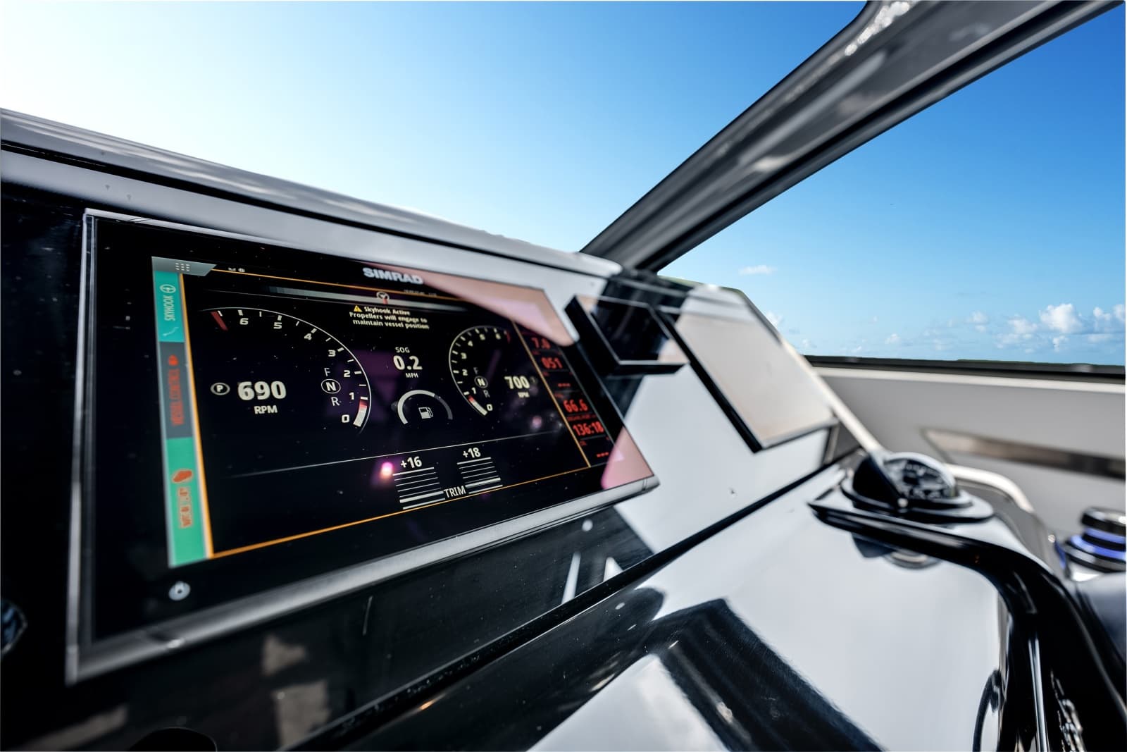 2023 Cruisers Yachts 42 GLS OB