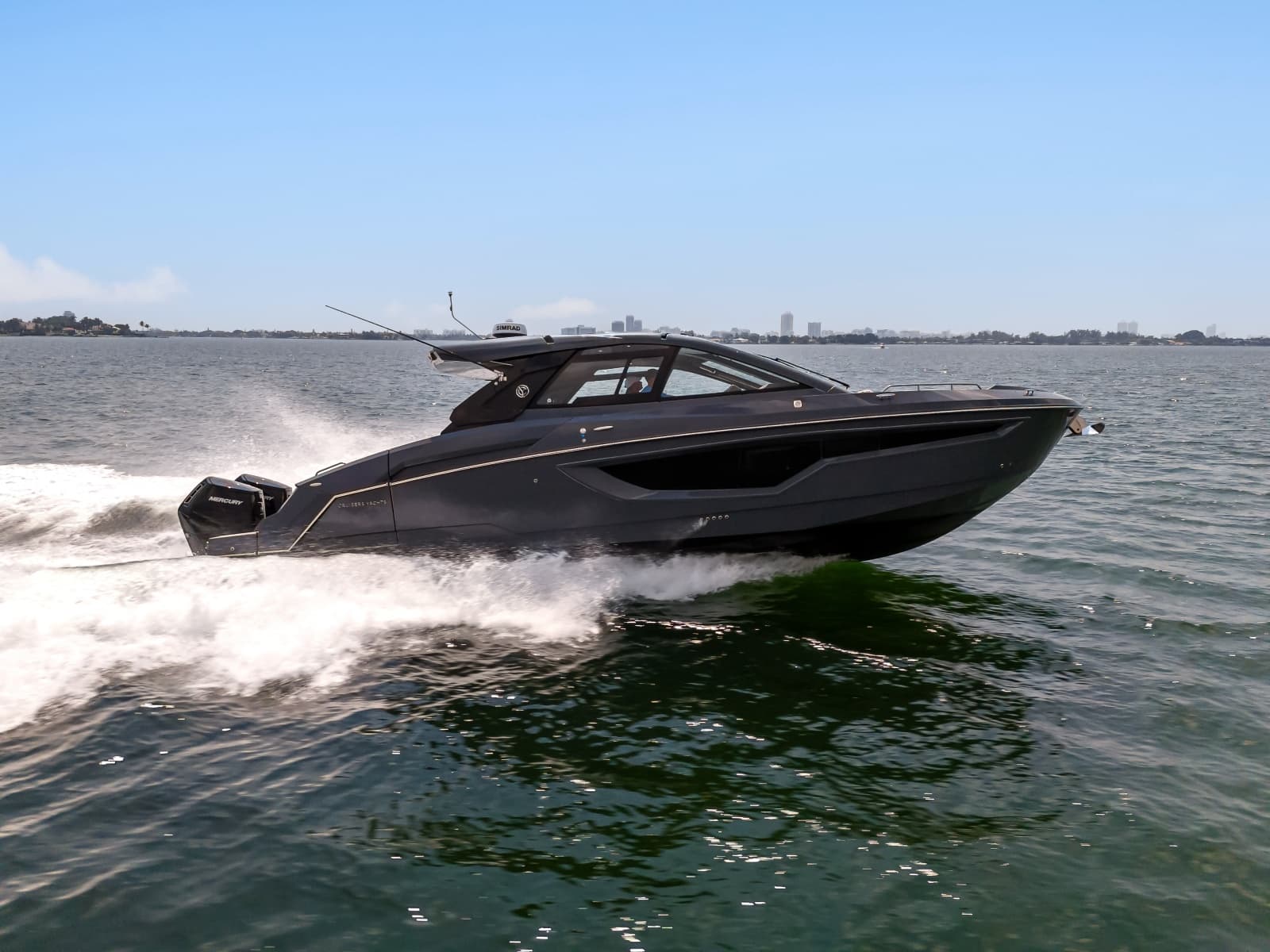 2023 Cruisers Yachts 42 GLS OB