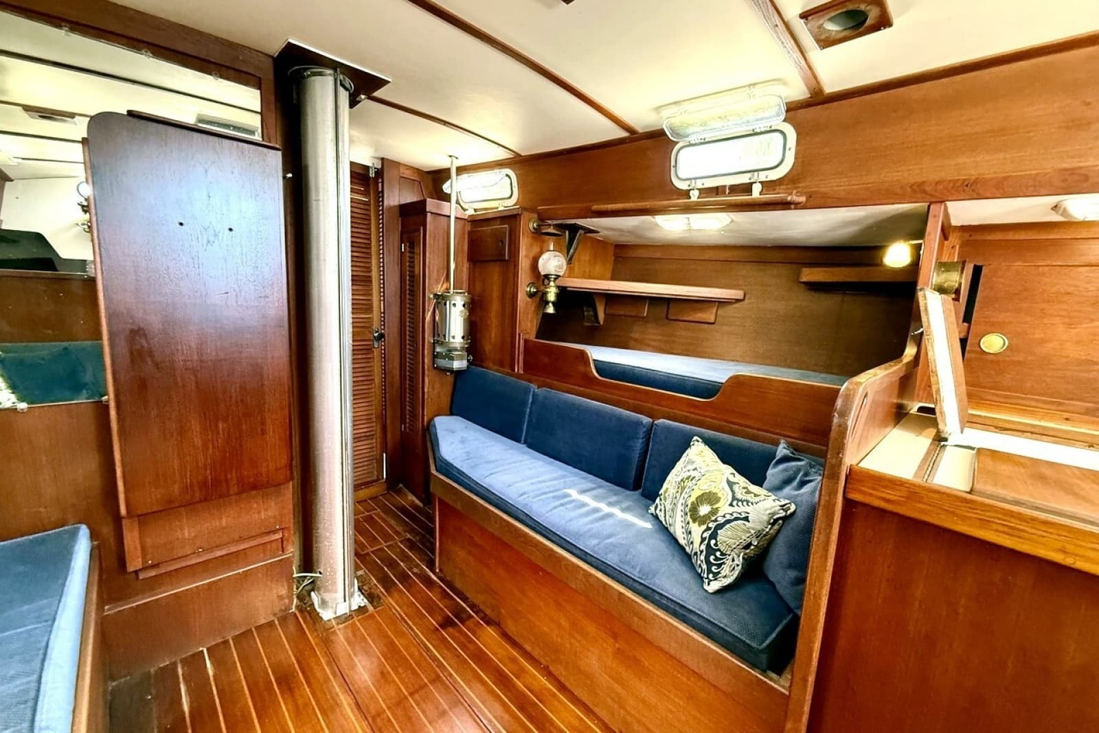 1980 Tartan 37