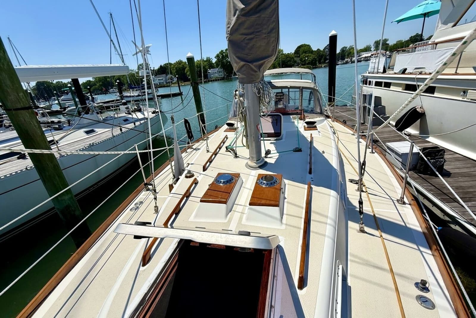 1980 Tartan 37