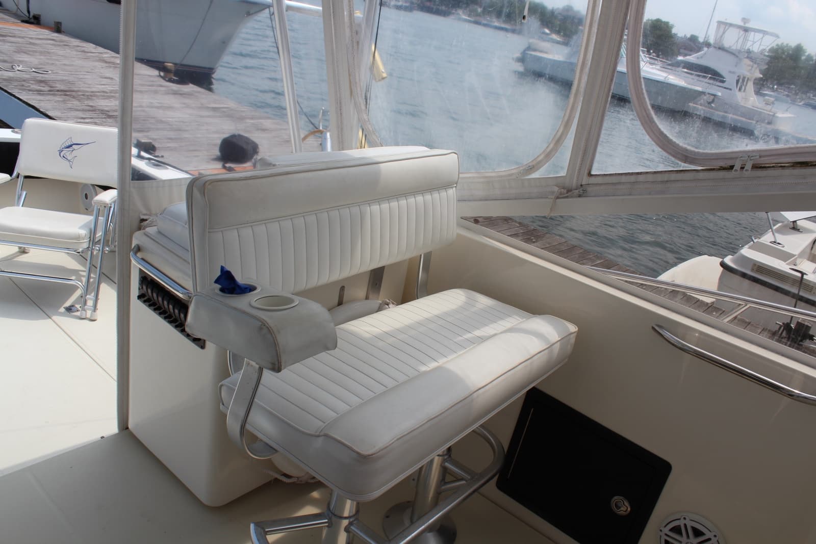 Port Bench Seat