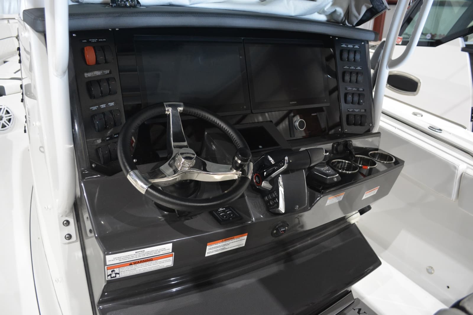 2023 Blackfin 332 CC