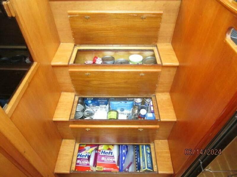 42' Sabre galley steps storage