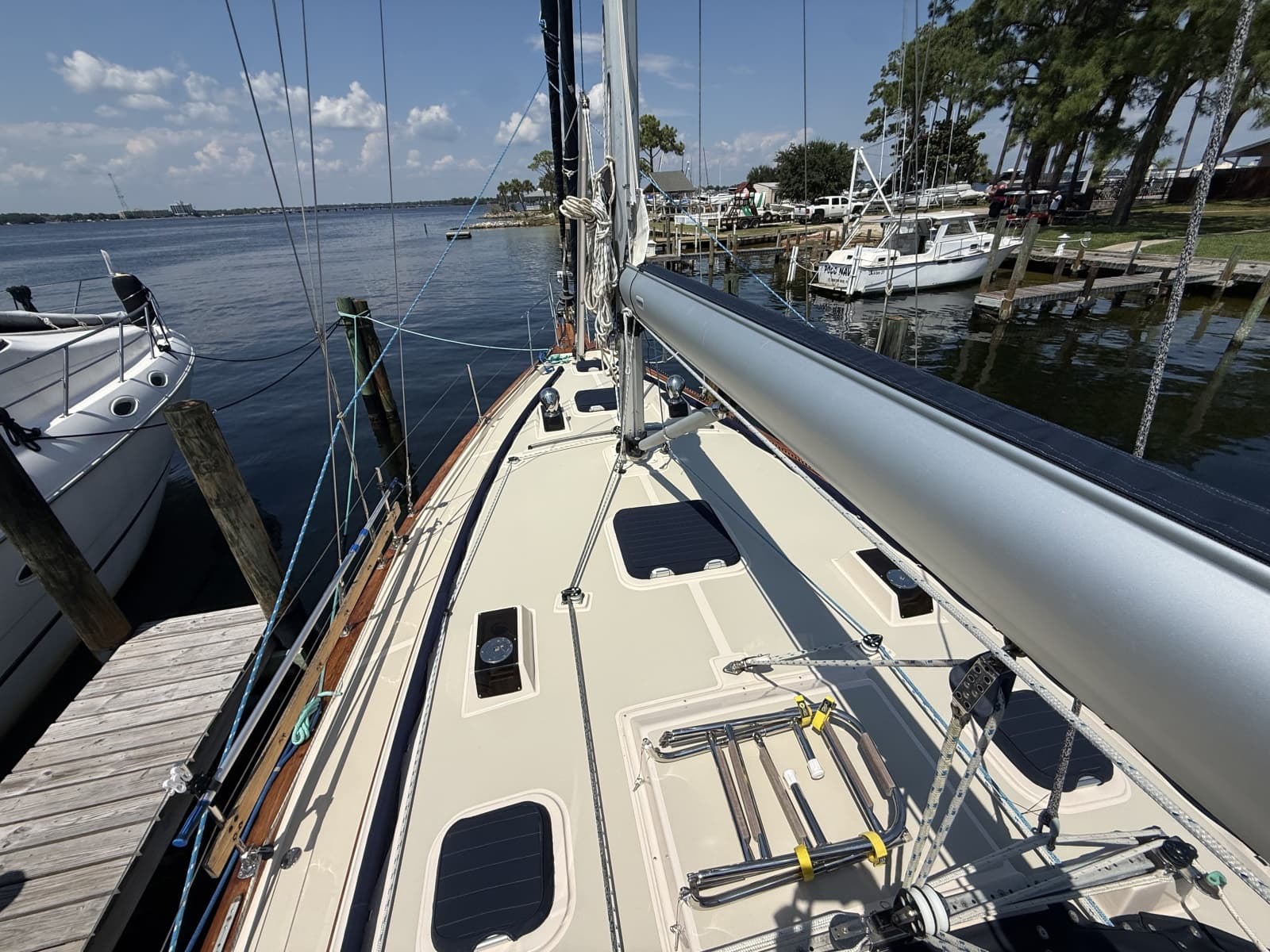 1996 Island Packet 40