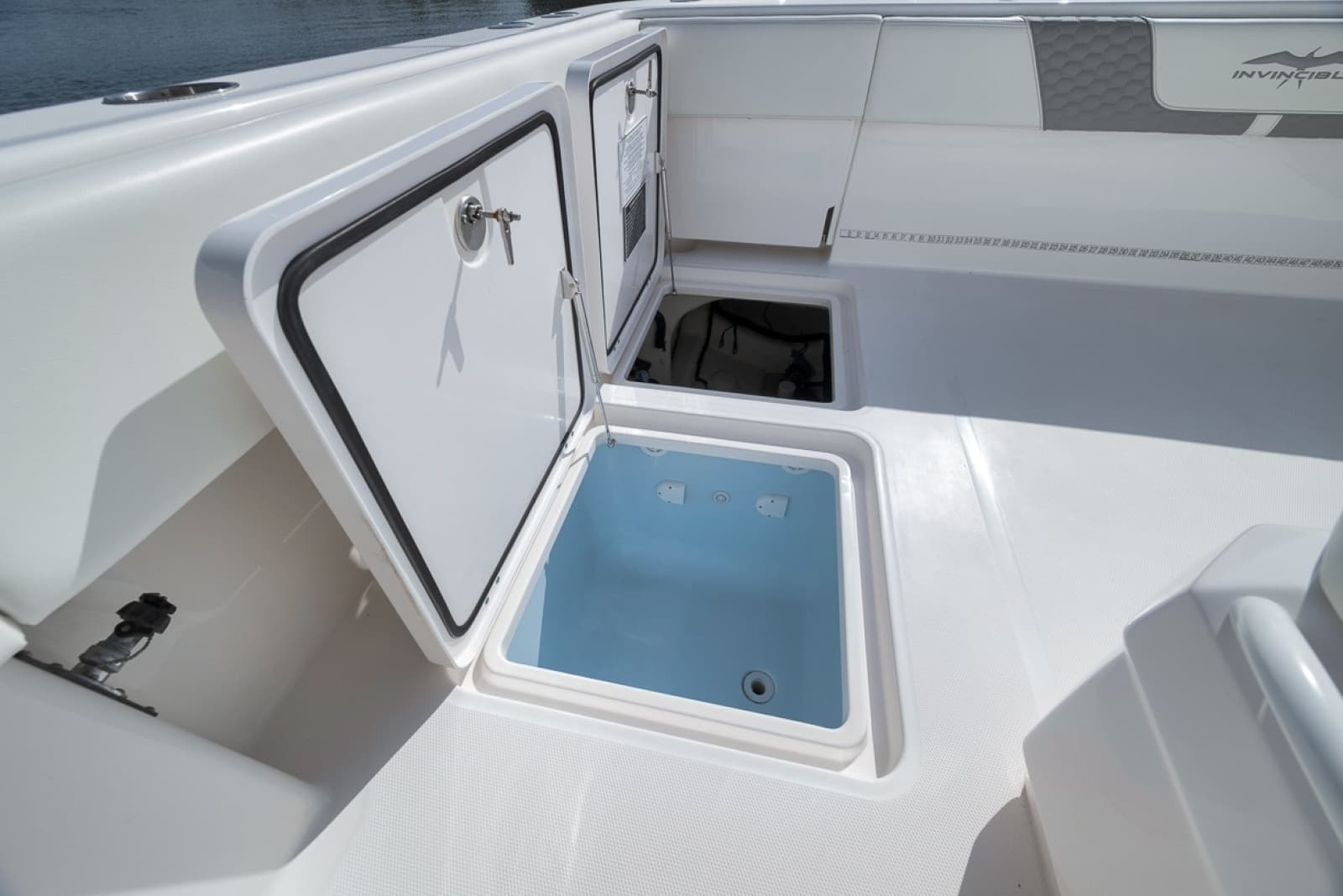 2025 Invincible 35 Catamaran