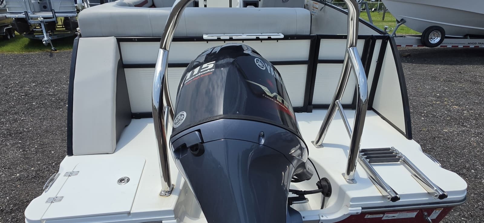 2023 Hurricane FunDeck 1960 RE OB