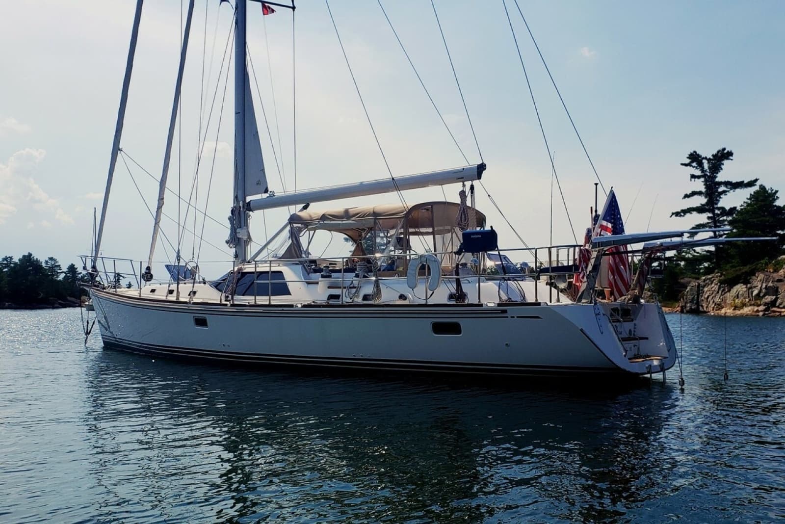 2016 Hylas 56