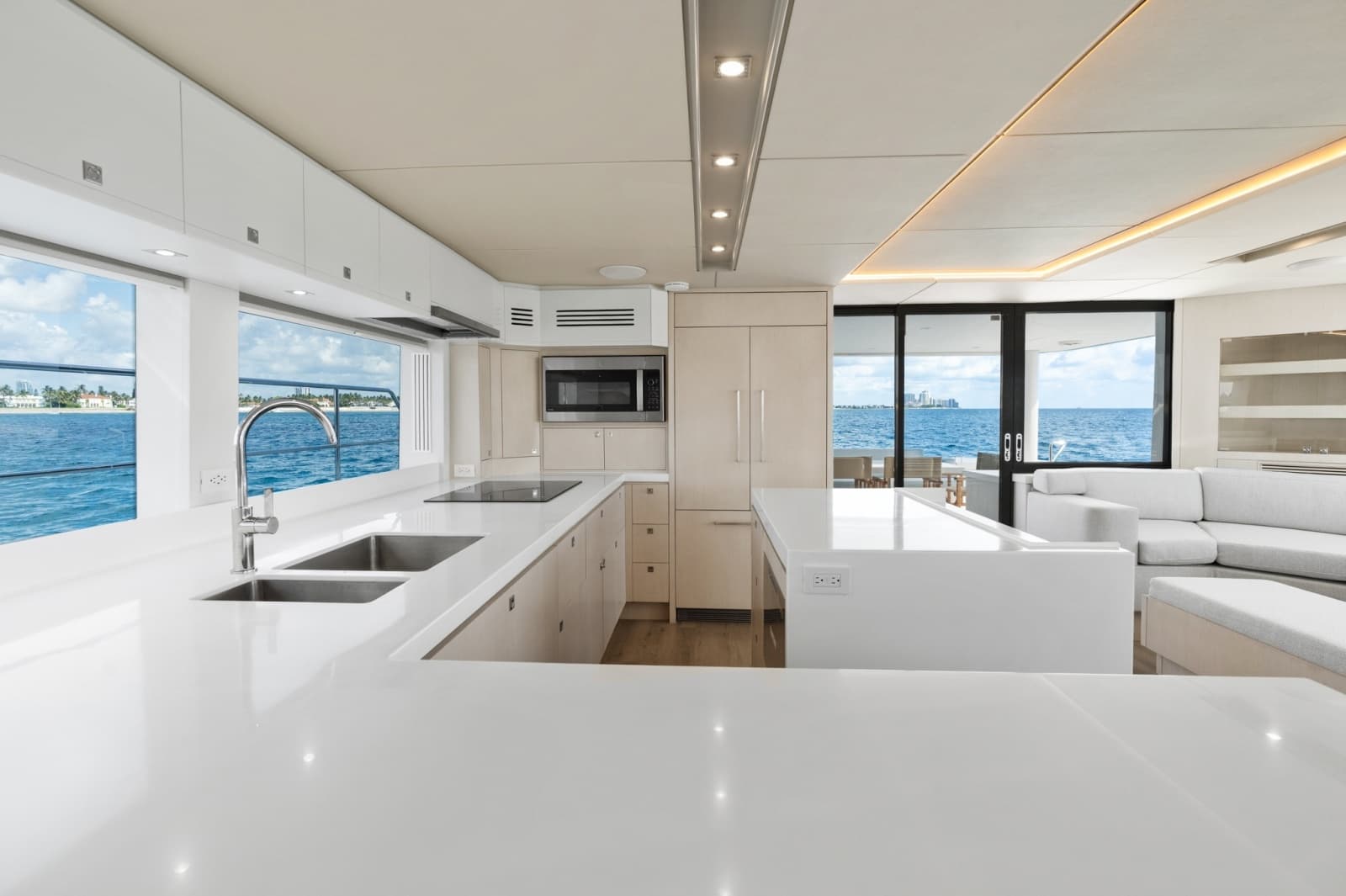Two Oceans 555