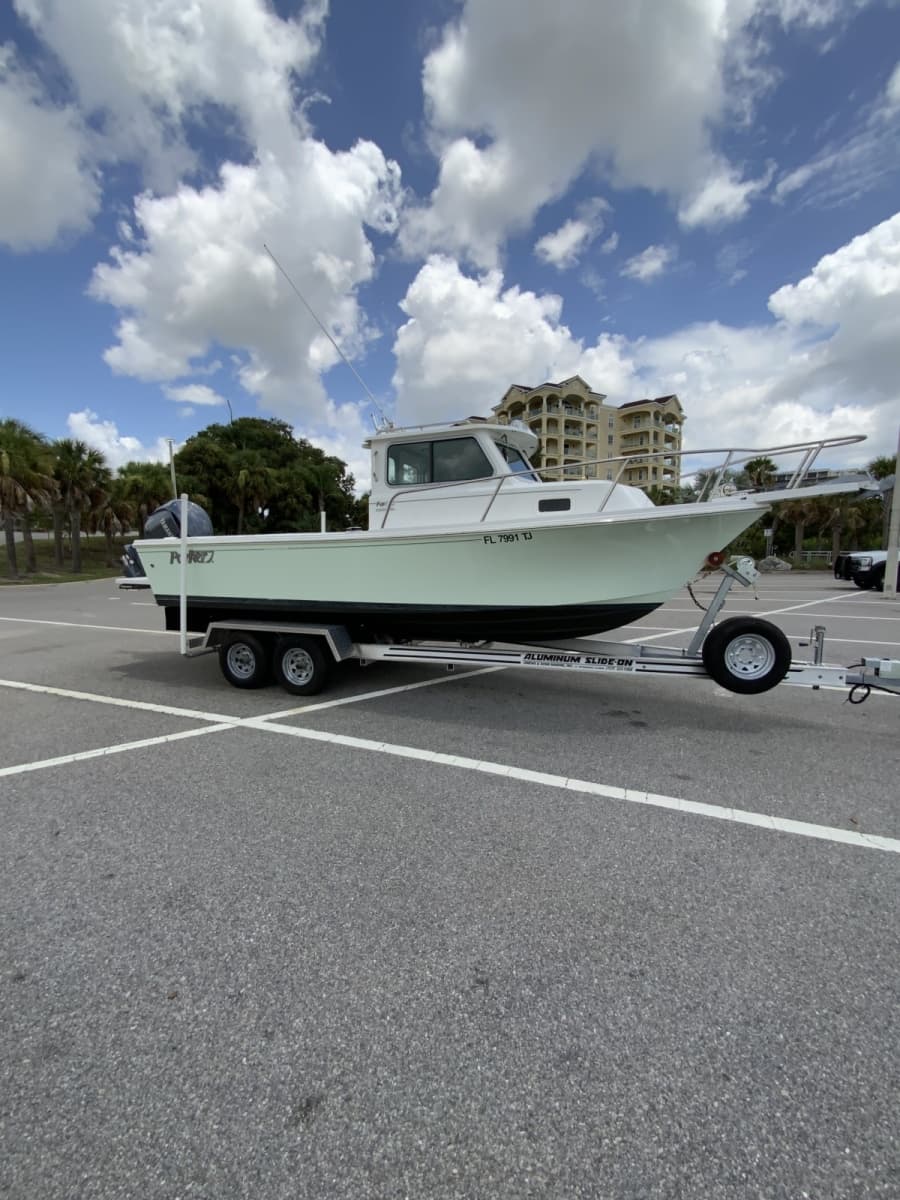 2022 Parker 2320 SC (Sport Cabin)