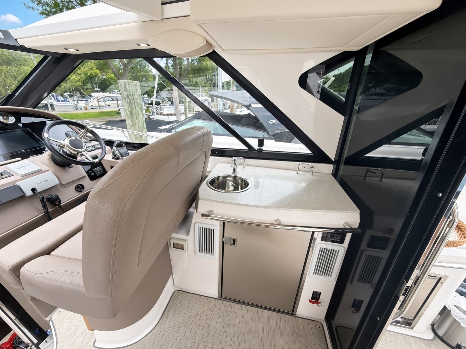 2016 Regal 42 Sport Coupe