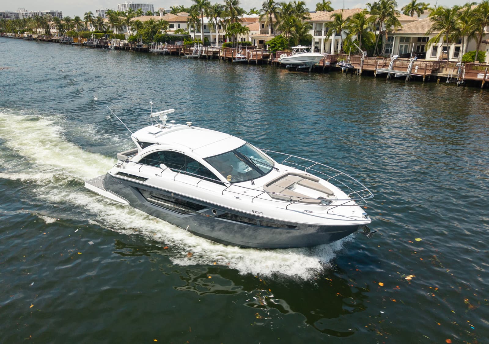 2023 Cruisers Yachts 50 CANTIUS