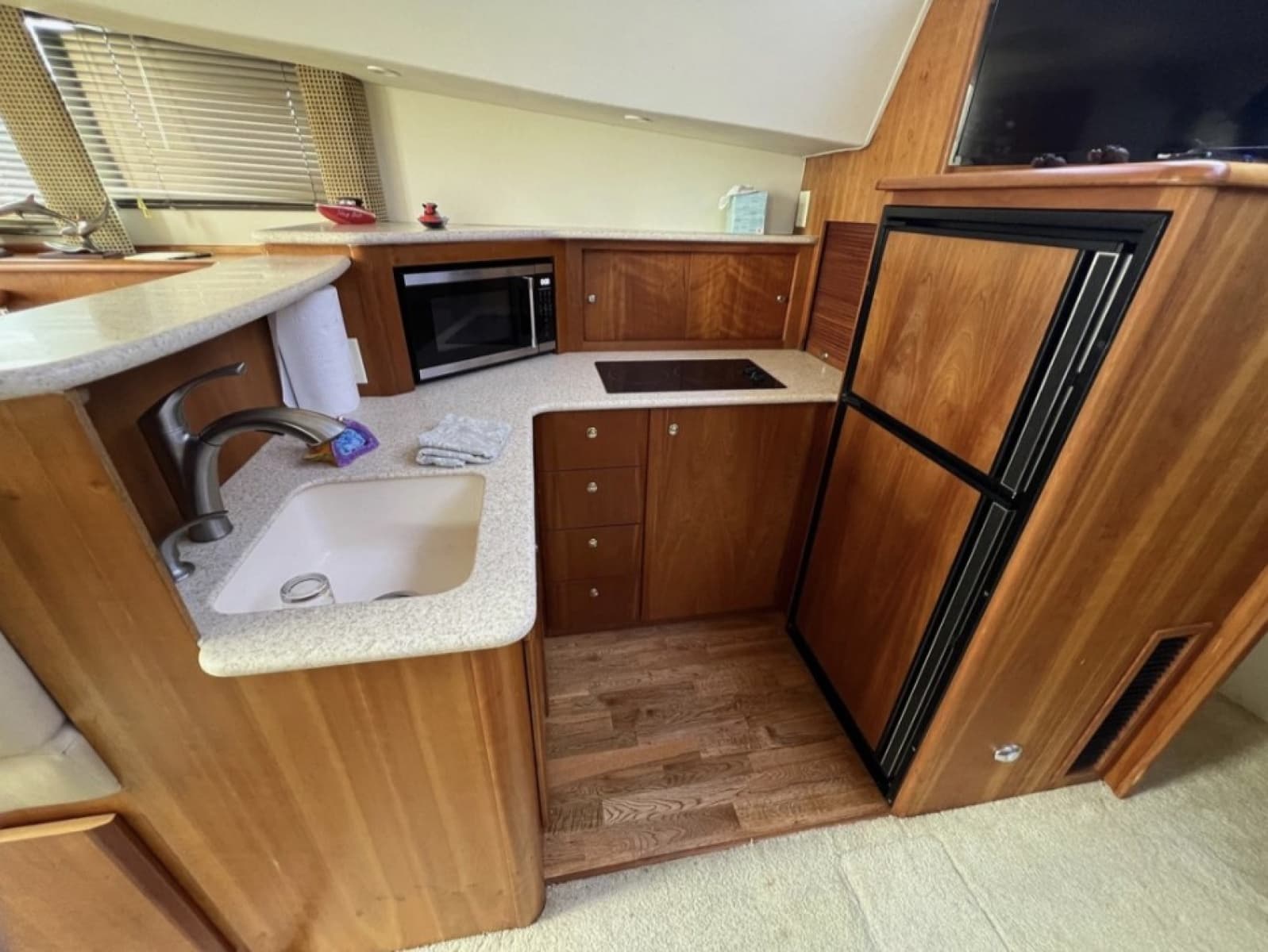 2001 Silverton 330 Sport Bridge