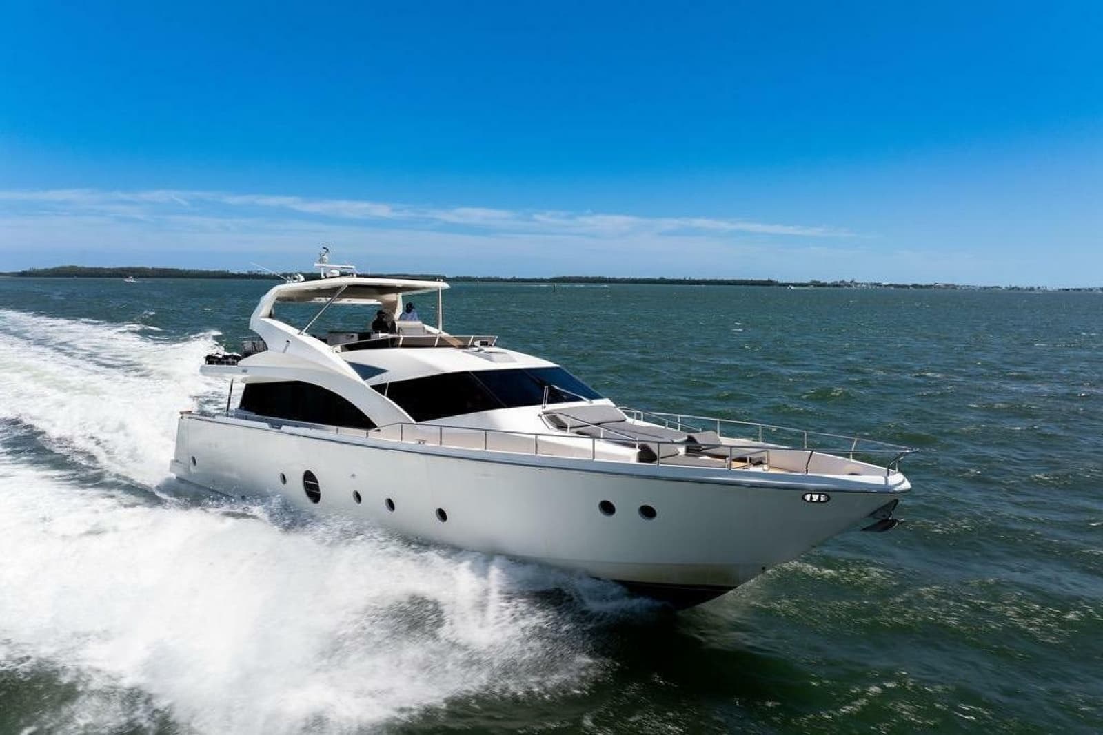2008 Aicon 75