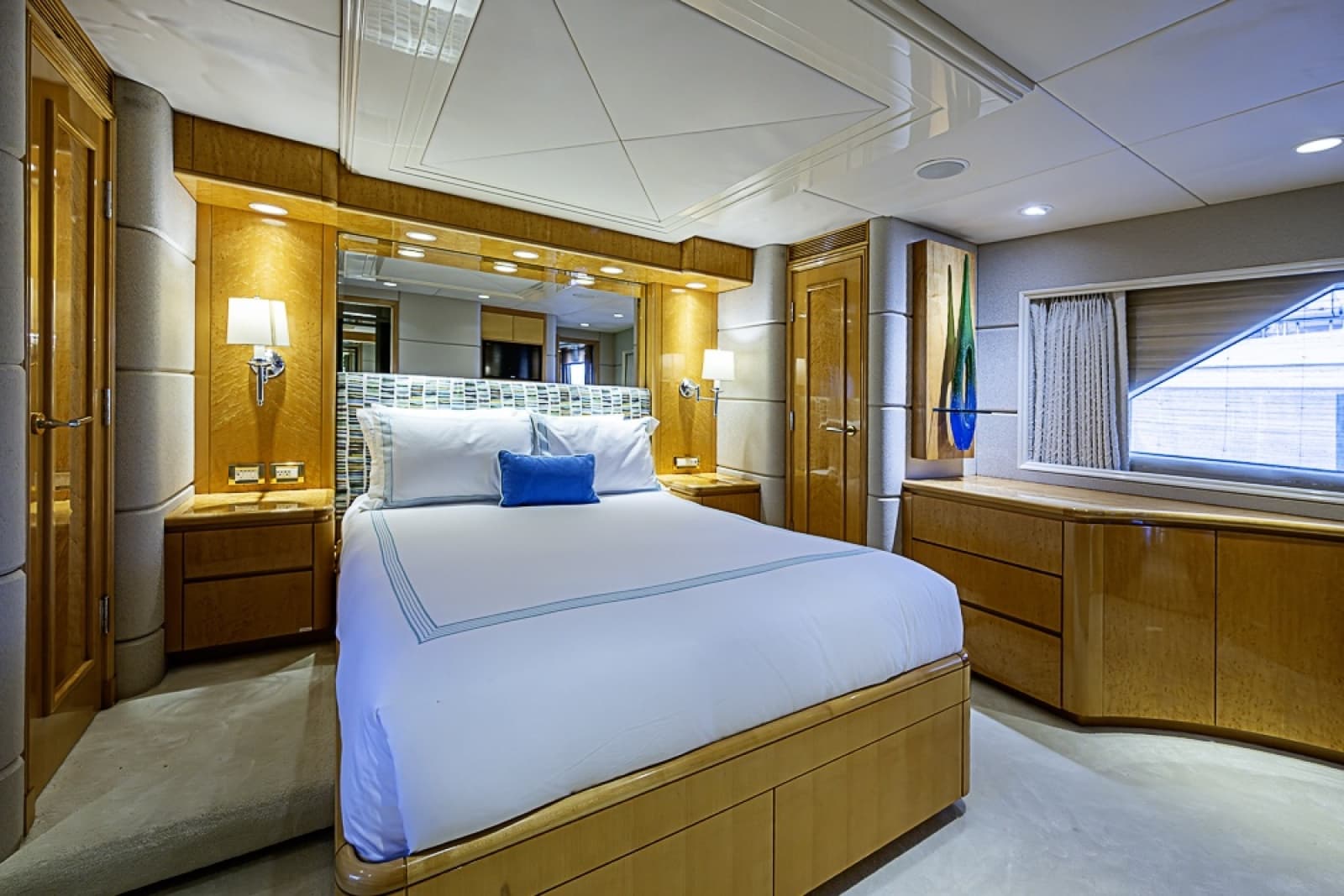 1997 Delta Marine Tri-Deck Motor Yacht