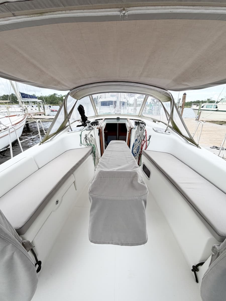 2009 Beneteau Oceanis 40